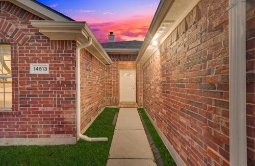 Little Elm Villa | Luxury And Cozy Home 3BD, 2BATHS