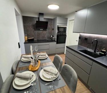 Tromsdalen Apartment | luxury Apartment by Skyactive