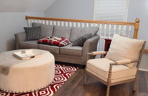 London House | Luxury Apartment with garage