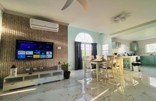 Lagoons Apartment | Luxury Apartments and Rooms,The Lagoons