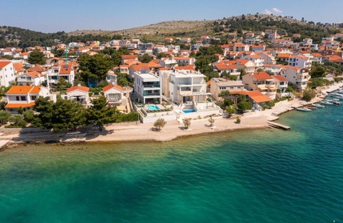 Zaboric Villa | Luxury Beachfront Villa L'Amour - Pool, Šibenik