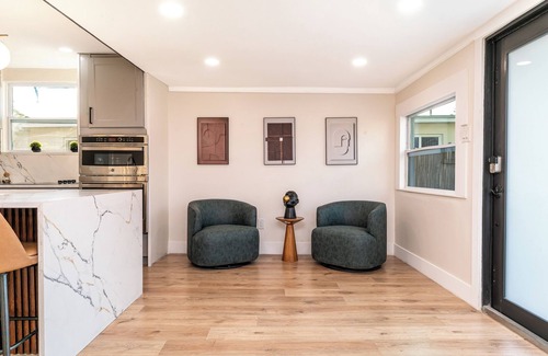 Royal Poinciana House | Luxury Casa Cusco in Hollywood [Hot Tub & Backyard Oasis]