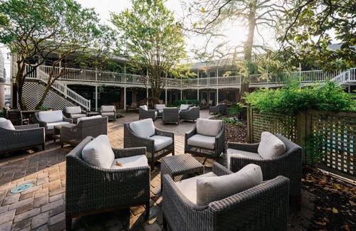 South Rehoboth Apartment | Luxury Club Suite | Balcony & Hydrotherapy Tub