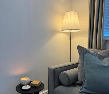 Pevensey House | Luxury Cottage with Hot Tub near Pevensey Castle
