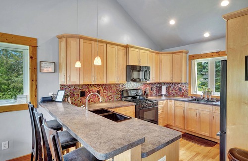 Ellicottville Ski Chalet | Luxury Ellicottville Chalet, w/Sauna, 8' ft hot tub, breathtaking slopeside view