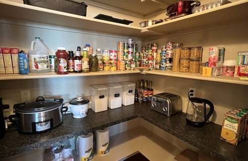 Nampa House | Luxury Estate in Wine Country, 5 Bed 5 Bath, Sleeps 12 Plus