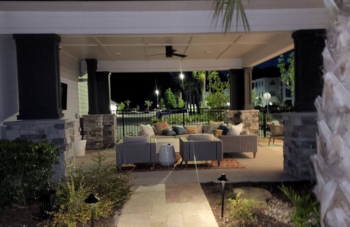 Port Wentworth House | Luxury family-friendly two bedroom 2 bath in a central location.