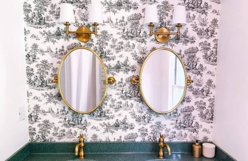 South Hampton House | Luxury Farmhouse near Newburyport