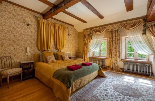 Mesnil Sous Les Cotes Other | Luxury Five Bedroom Farmhouse for a Relaxing Stay in French Mountains