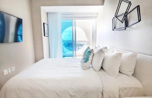 Central Beach House | Luxury Fort Lauderdale Beach Resort