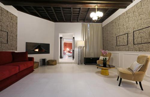 Rione III Colonna Apartment | Luxury Gambero apartment