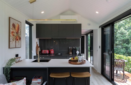 Palmwoods Cabin | Luxury Hinterland Tiny Home | Secluded Romantic Escape with Stunning Views