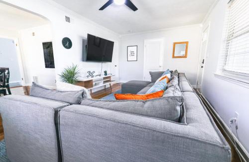 Atlanta Apartment | Luxury home 5 mins to Mercedes-Benz Stadium