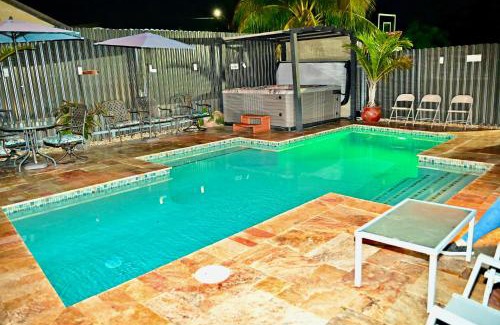 Miami Gardens Villa | Luxury home 5 minutes from stadium