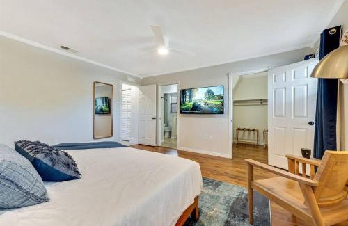 Seminole House | Luxury Home, Heated Saltwater Pool, 5-Min to Beach