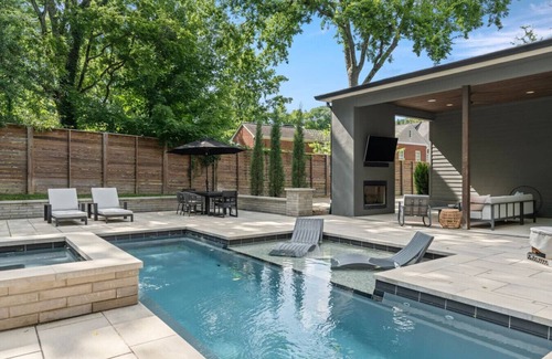 Green Hills House | Luxury Home in Green Hills - Pool, Garage, Sauna, HotTub