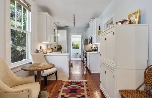 Audubon House | Luxury home in quiet residential neighborhood