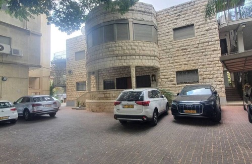 Nazareth House | Luxury House since 1962