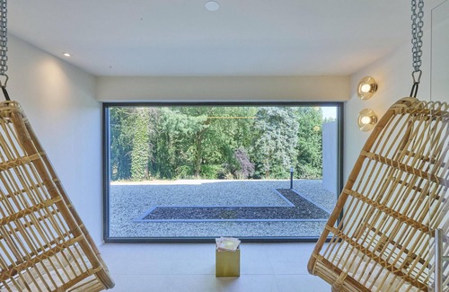 Schinnen Villa | Luxury house with large garden and wellness