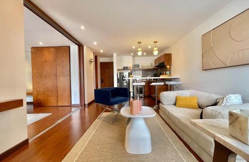 Financial District Apartment | Luxury I Style I Central Stay in Rosales