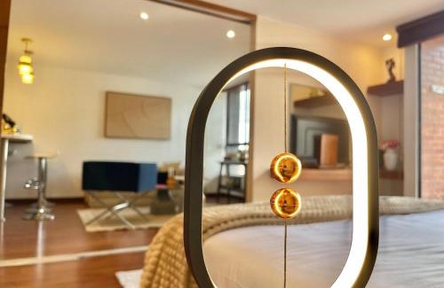 Financial District Apartment | Luxury I Style I Central Stay in Rosales