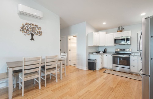 Indian Point Villa | Luxury Lake Life: Heated Pool, Hot Tub, Game Room, Stunning Lake Views!