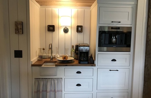 Lakemont Cabin | Luxury Lake Rabun Cabin - restored lakefront w/stunning views fr/every room!