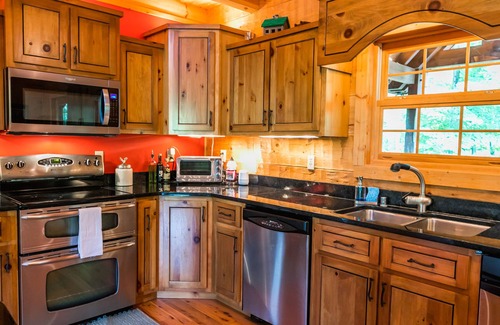 Waddy Cabin | Luxury lodge in the heart of the Bluegrass