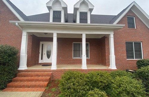 McDonough House | Luxury Mansion Experience – A Retreat of Elegance & Comfort in McDonough, GA