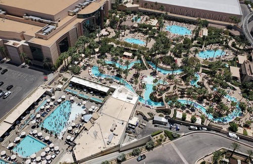 Las Vegas Condo | Luxury MGM 33rd Floor Penthouse | Largest Balcony | Free Pools + No Resort Fees