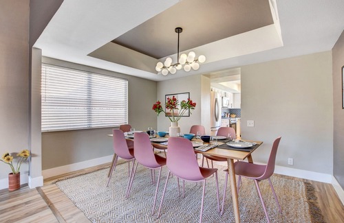 Paradise House | Luxury Modern Two Story Mini Mansion w/Heated Pool + Spa + Putting Green
