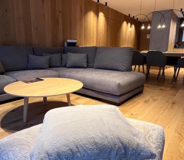 El Tarter Apartment | Luxury Mountain Stay in Andorra Acces to Pool Sauna and Gym Near to Hikes l by BonesVacances