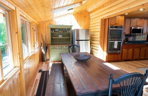 Hendersonville Cabin | Luxury Mountain Cabin On 320+ Acres Near Asheville, Lake Lure & Hendersonville