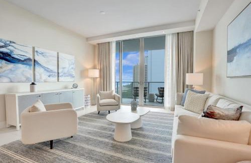 Singer Island Apartment | Luxury Ocean View 2BR