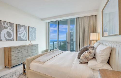 Singer Island Apartment | Luxury Ocean View 2BR