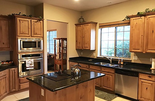 Prescott House | Luxury Retreat in the Pines of Prescott