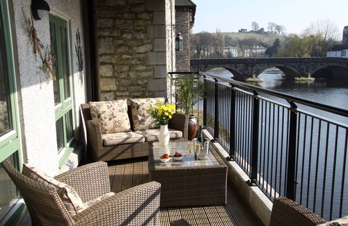 Kendal Apartment | Luxury riverside apartment between Lake District and Yorkshire Dales