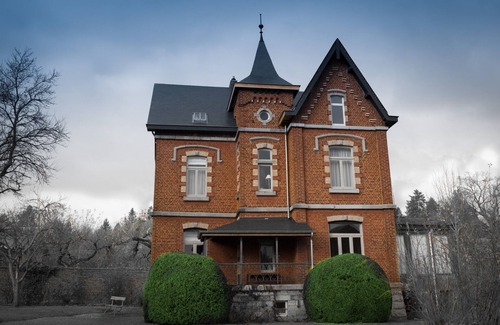 Villers-sur-Lesse Villa | Luxury romantic villa for nature lovers
