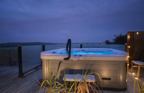 Kavlinge Villa | Luxury Rural Retreat with Jacuzzi near Lund & Malmö