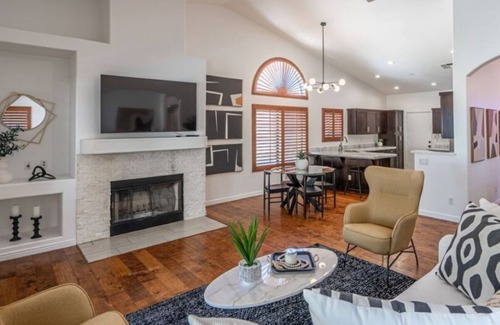 Paradise Park Vista House | Luxury Scottsdale Home w/HTD Pool!