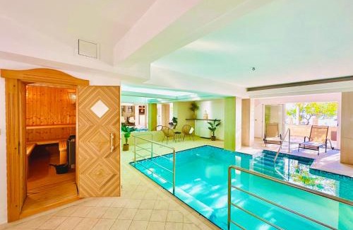 Businci Villa | Luxury Seaside Villa with a classic Mediterranean Olive Garden, a fully equipped Professional Kitchen, Pool, Sauna, Padle Boards and Canoe - Miolin Beach House