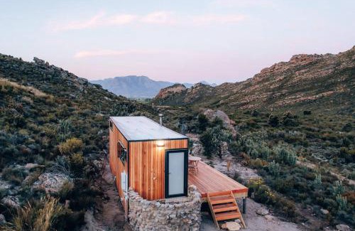 Breede Valley Ski Chalet | Luxury Solace Cabin - River Cabin