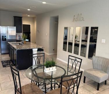 Clodine House | Luxury & spacious 3 bedroom house with Jacuzzi