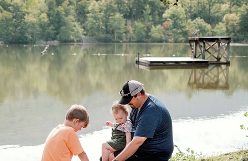 Delta RV Rental | Luxury Spacious Glamping, Lake View, Grill, Pool, Pet Friendly, Swim