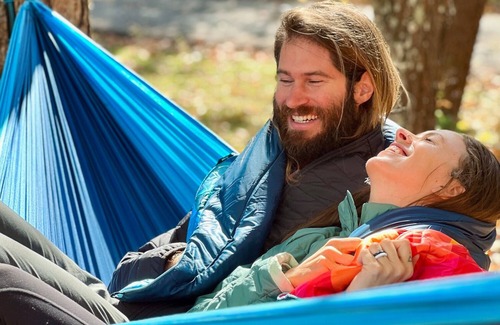 Delta RV Rental | Luxury Spacious Glamping, Lake View, Grill, Pool, Pet Friendly, Swim