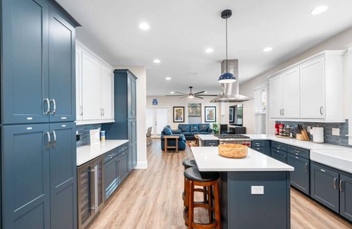 Riverside Heights House | Luxury Stay Hot Tub & Heated Pool Fenced Yard!