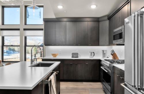 Park City Apartment | Luxury Stays Club B6 302, lovely 3Br Condo, New Deer Valley 1 min Park City 10 min