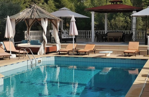 Halkidiki Villa | Luxury suite with private pool 2 bedrooms 2 bathrooms kitchen 4