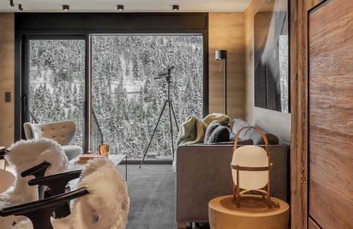 Soldeu Apartment | Luxury Treeline Residence with Hot Tub