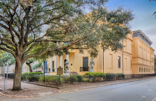 Old West Broad Neighborhood House | Luxury vacation rental with ample privacy - highly walkable, close to downtown
